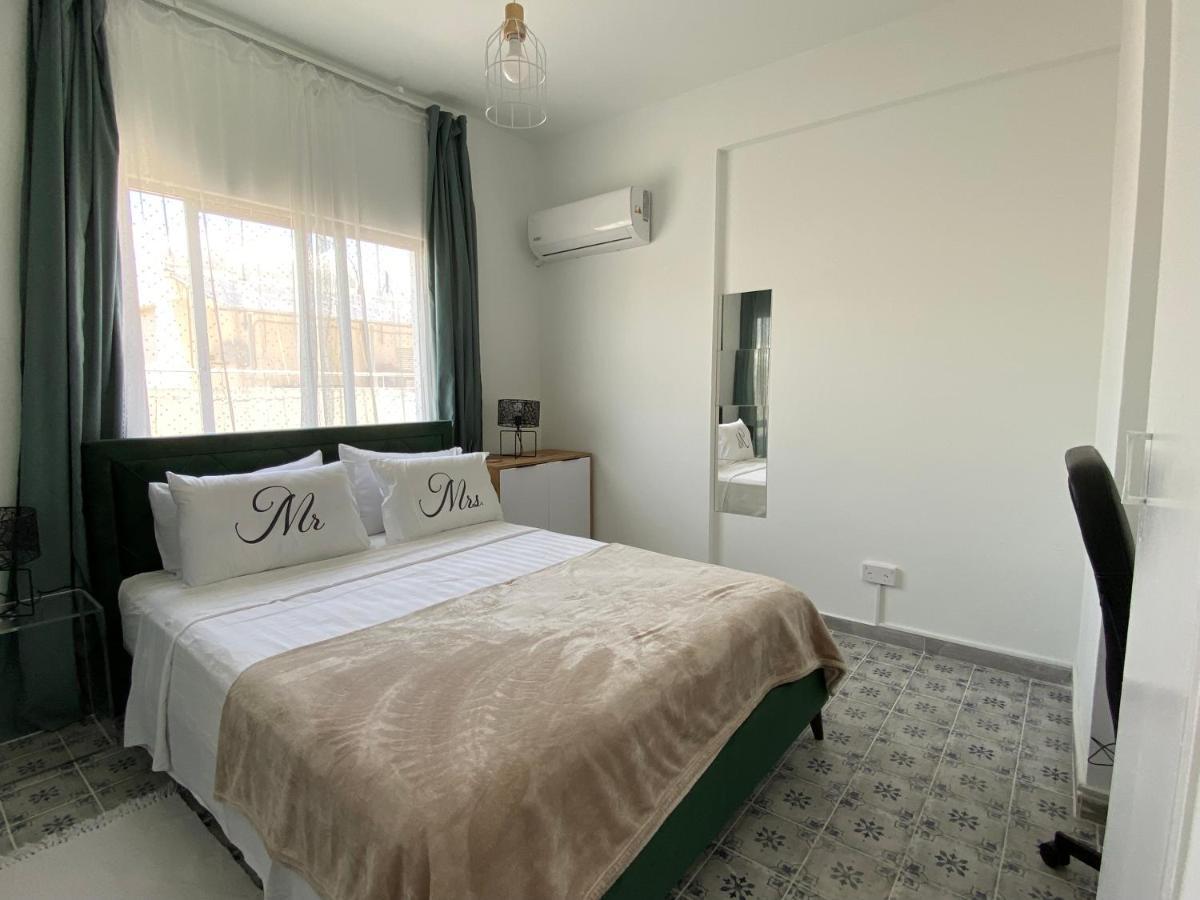 Simple One Bedroom Flat In Engomi Exterior photo